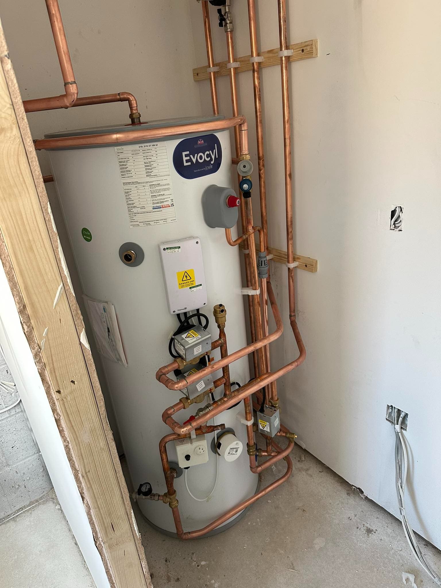 About Aquaflo Plumbing & Heating